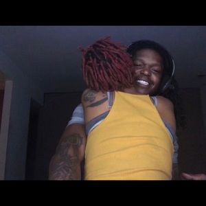 Meet your Posher, Simone